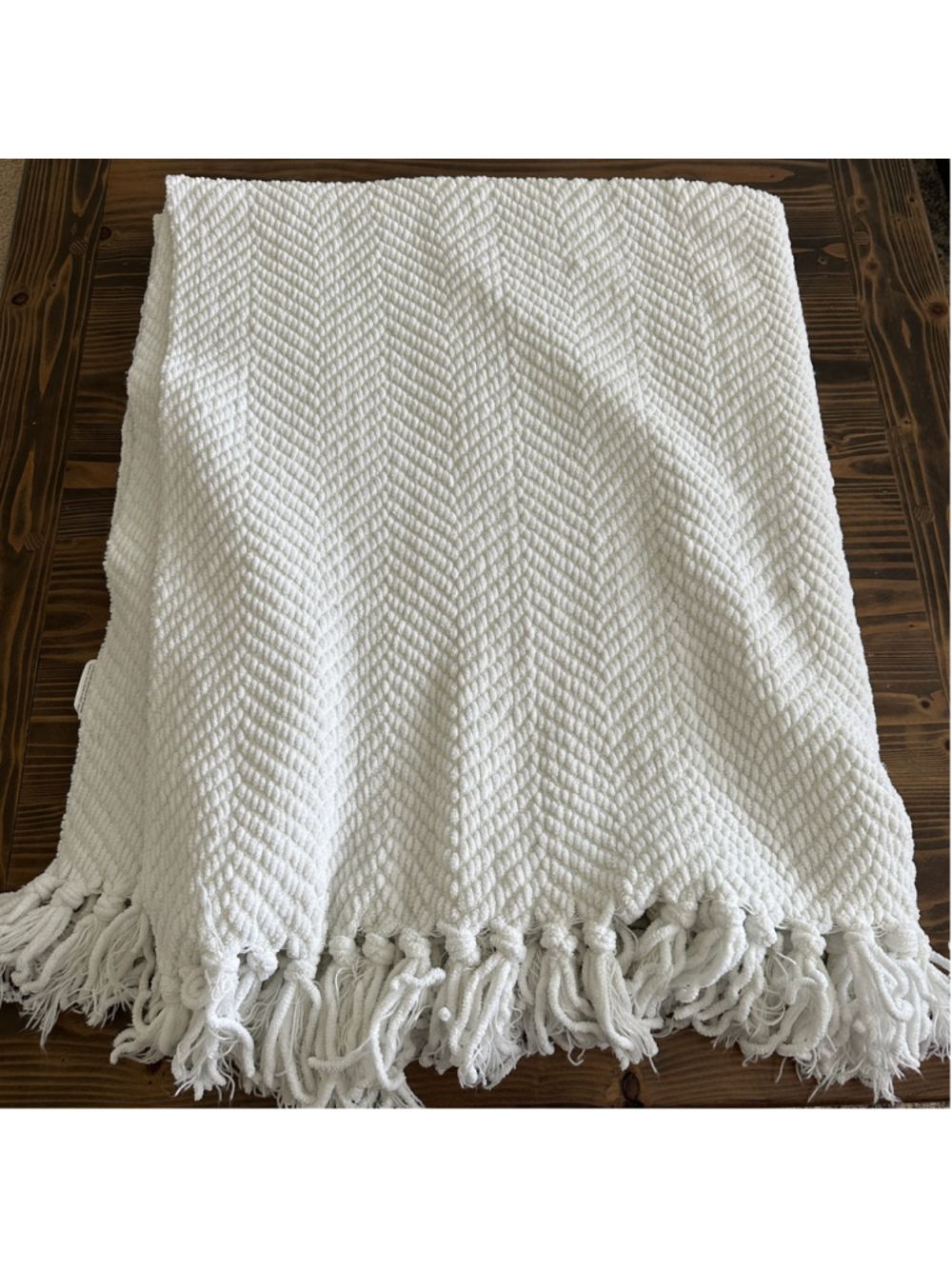 Nicole Miller Home Throw Blanket White Herringbone Textured Fringe 50x60